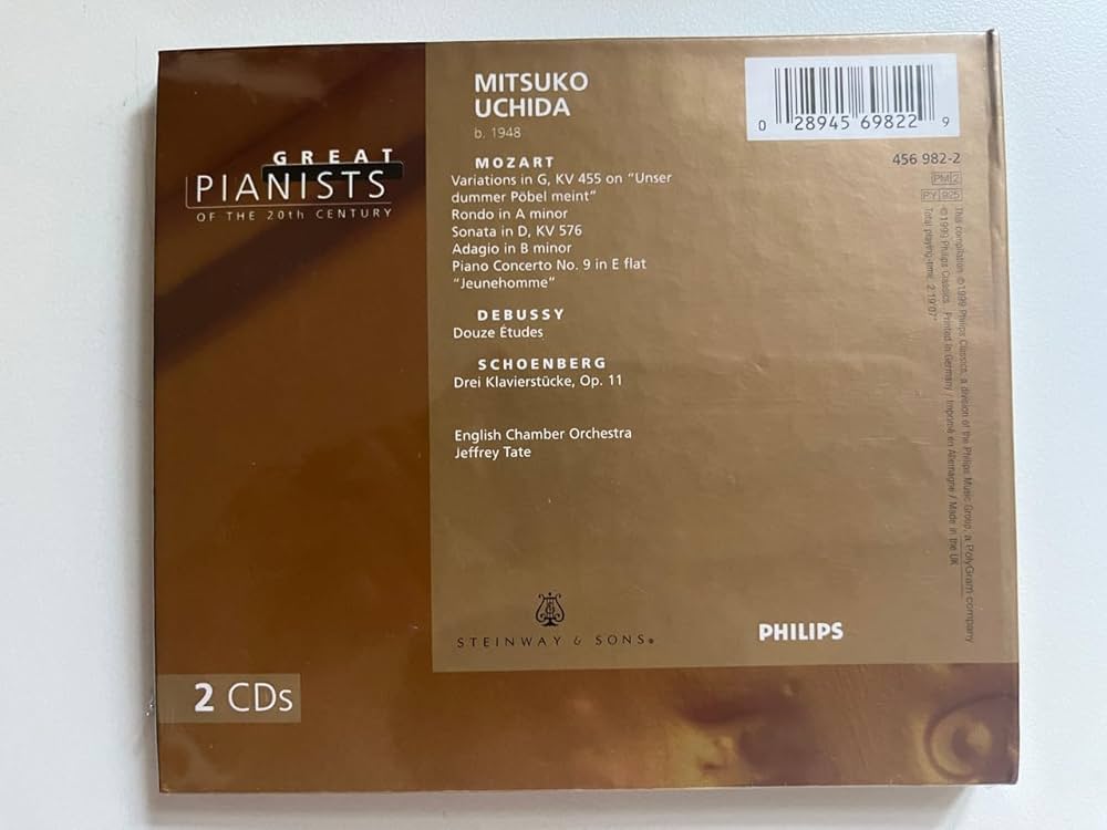 Mitsuko Uchida, Claude Debussy, Wolfgang Amadeus Mozart